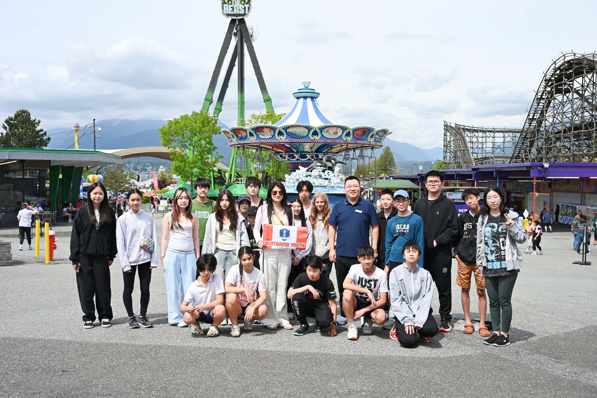 灯塔协会带领青少年走进 PNE,探索真实世界的城市系统与职业运作 灯塔协会带领青少年走进 PNE,探索真实世界的城市系统与职业运作